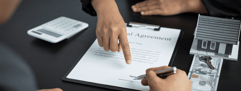 Strategie di vendita in edilizia: come aumentare i contratti e migliorare le relazioni con i clienti 77 Un errore che spesso accade è trattare la vendita come un "braccio di ferro" in cui sei tu a portare la soluzione, senza coinvolgere davvero il cliente. In realtà, la vendita è un’opportunità per mettere il cliente al centro. Ogni cliente ha una difficoltà o un problema che desidera risolvere, e vuole sentirsi ascoltato, compreso e guidato. La chiave è capire il suo punto di vista e aiutarlo a trovare la soluzione ideale. È simile all'approccio di un medico con il paziente: il venditore è il medico che ascolta, analizza e propone una cura.